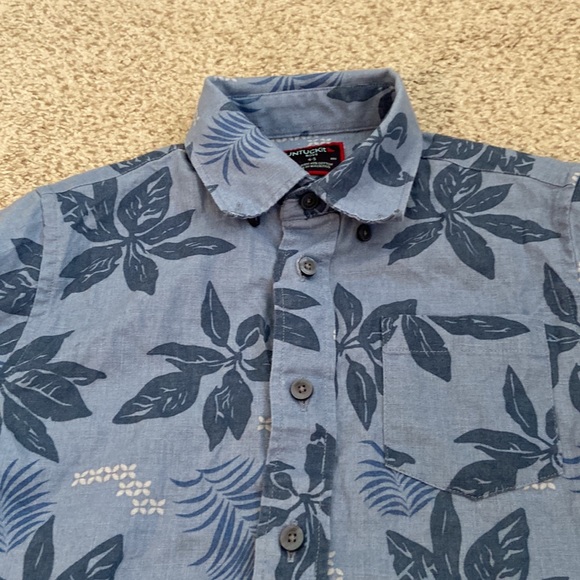 Untuckit “Murray” Boys Hawaiian Shirt, 4-5T - Picture 2 of 7